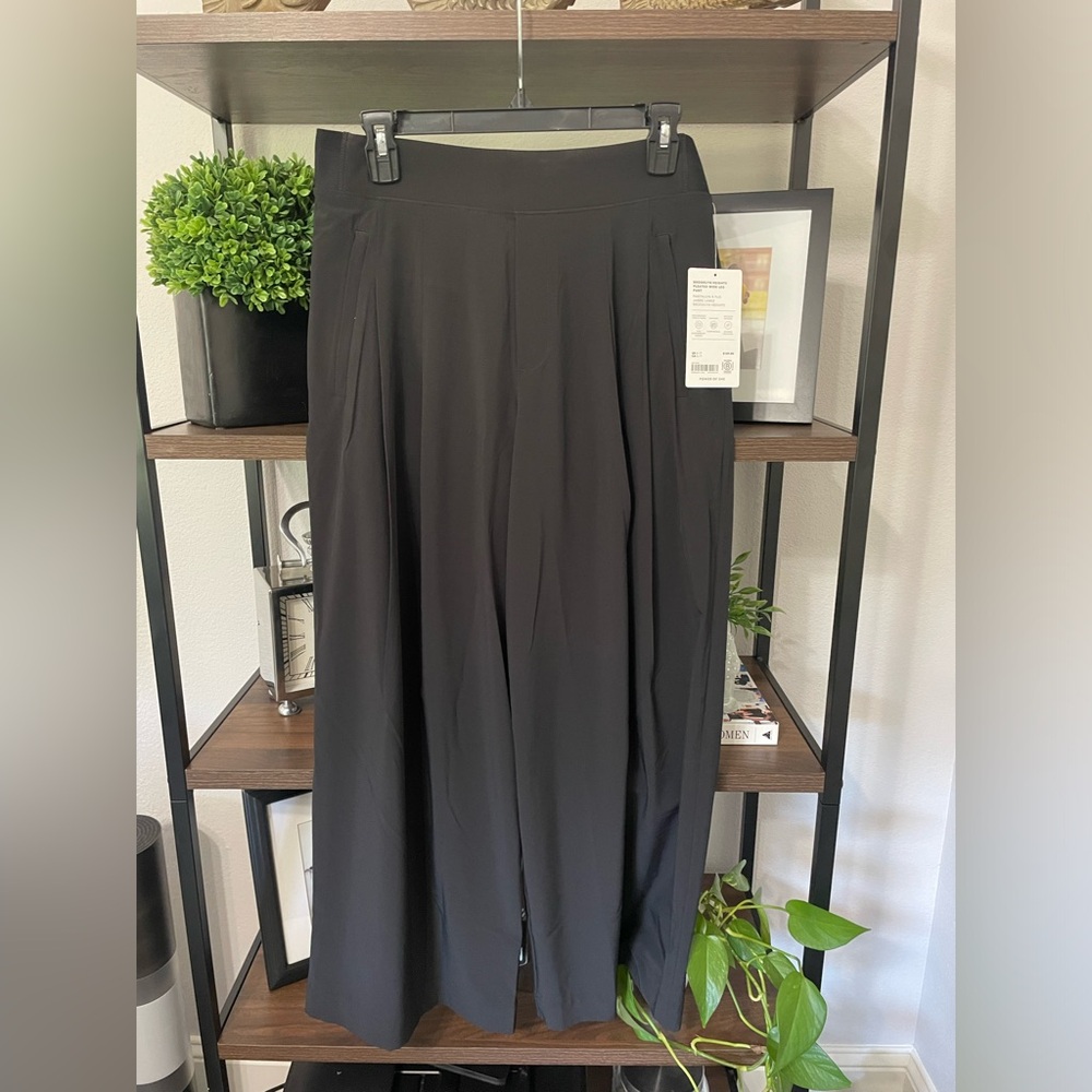 NWT Athleta Brooklyn Heights Pleated Wide Leg Pant - Black